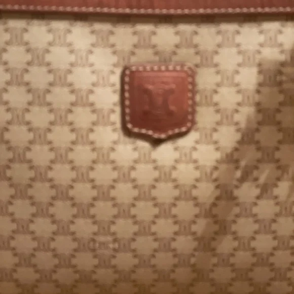 Celine leather shoulder bag and matching wallet EUC. get Both - Picture 3 of 15